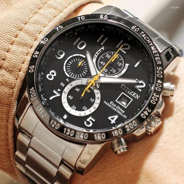 Relógios de pulso elegante homens negócios quartzo relógio impermeável com luxo multi função calendário dial confortável pulseira de borracha mens warches