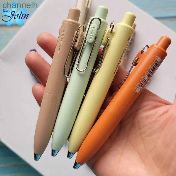 Гелевые ручки Uni-ball One P Mini Pocket Gel Pen 0,5 мм Портативная ручка Супер милый пухлый корпус ручки UMN-SP Офисные аксессуары Канцелярские товары YQ231201