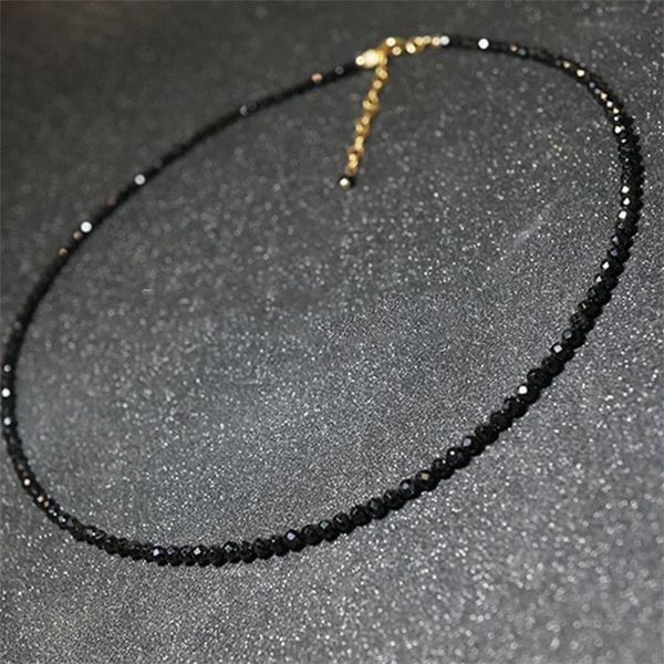 Collane con ciondolo Marchio di moda Semplice Perline nere Collana corta Gioielli femminili Donne Collane girocollo Bijoux Femme Collana da donna per feste 231201