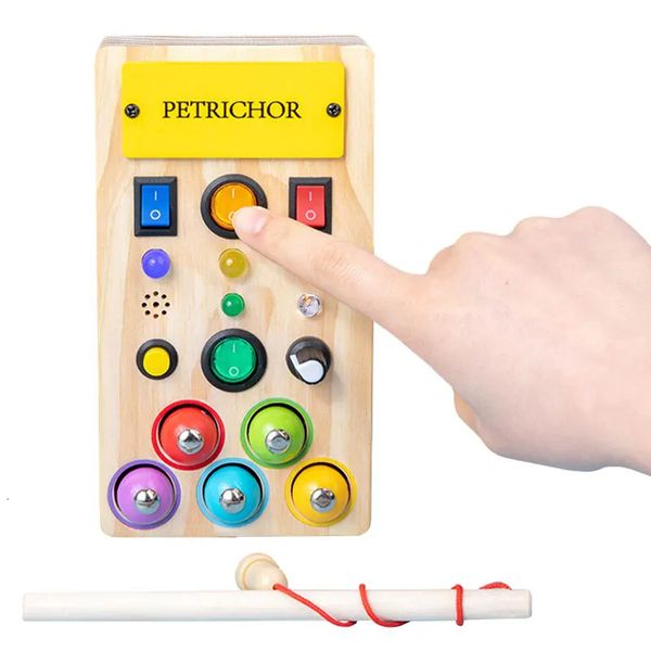 Giocattoli di apprendimento Montessori Scheda elettronica occupata Sensoriale Interruttore della luce a LED Giochi di pesca Colori Cognitivi Educativi per bambini 231201