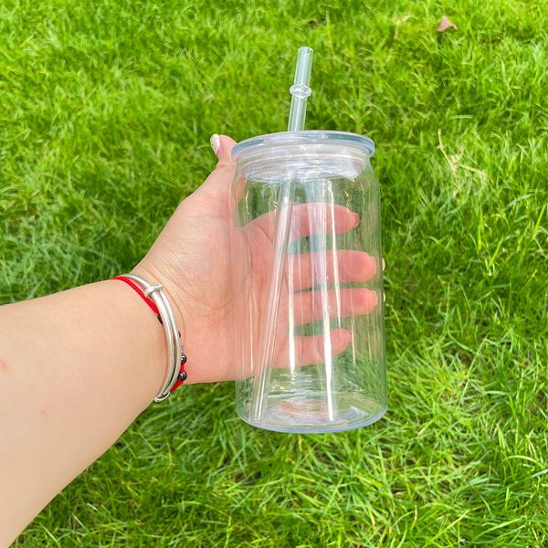 Copos para beber em formato elegante, copo de plástico acrílico reciclável de 16 onças com tampas pp, lata de refrigerante transparente para envoltórios UV DTF em estoque