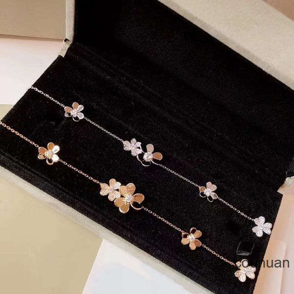 Van Clover Pulseiras Designer Pulseiras Luxo VAN Clover Charms Love Designer Colar para Mulheres 18K Ouro Bonito Joaninha 3 Folhas Pulseira Vermelha Prego Pingente Colares Je