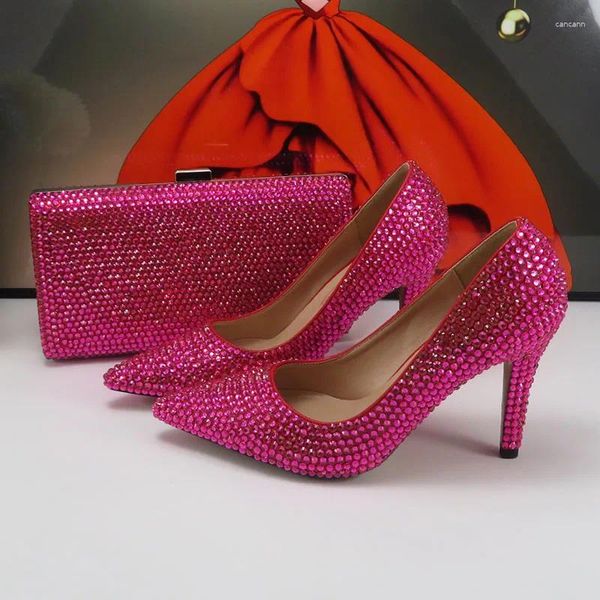 Scarpe eleganti Autunno Fucsia Scarpe da festa e borsa Borsa da sposa in cristallo per le donne Décolleté alti alla moda a punta