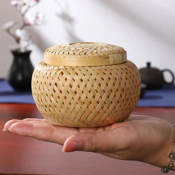 Garrafas de armazenamento artesanal de bambu tecido jar mini com tampa recipiente de porca de cozinha doces lanche ornamento decoração interior vaso de flores