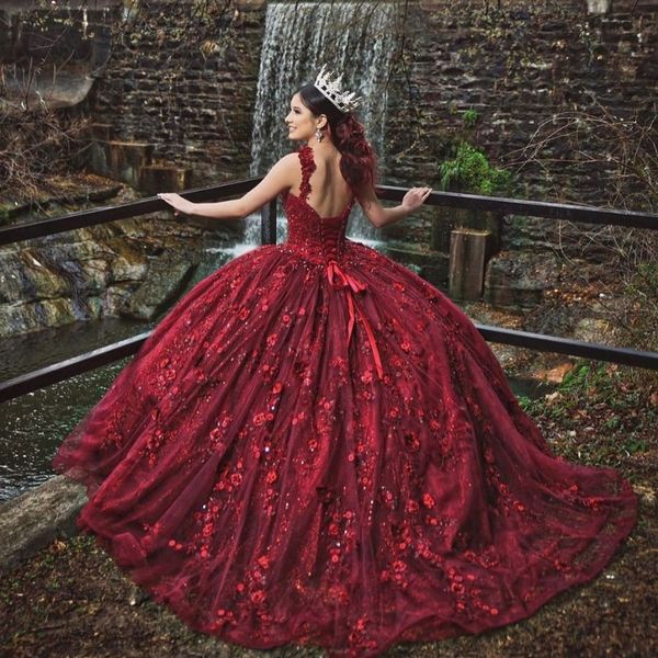 Rotes, glänzendes V-Ausschnitt-Applikationen aus der Schulter, Quinceanera-Kleid, Ballkleid, Sweep-Zug, Tüll, Prinzessin, Party-Abschlussball-Kleid, Größe 15