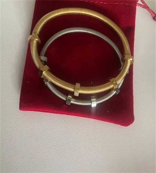 Bracciale rigido coreano a vite alla moda con borsa in stoffa 22090904527138