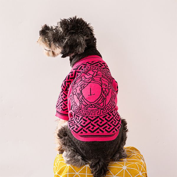 Heißer Verkauf Hundekleidung Lässige modische kleine und mittlere Hundehaustier-Strickpullover mit hoher Elastizität und Verdickung