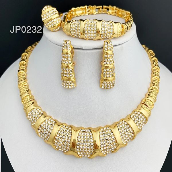 Hochzeit Schmuck Sets Neueste Dubai Gold Farbe Luxus 18K vergoldet Frauen Halsketten Ohrringe Ring Armband Party Zubehör 231201