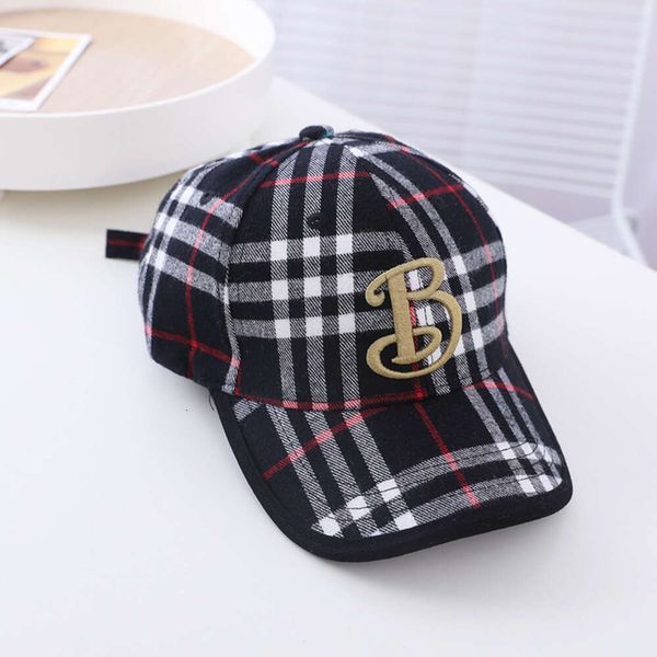 Designer-Hüte BUR-Hüte Hut Hübscher trendiger personalisierter Sonnenschutzhut. Spring Woolen Classic Checked Baseball Hat Baseball Cap ZJ7G