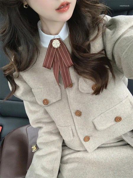 Vestido de duas peças unxx francês estilo universitário lã tweed saia terno elegante petite jaqueta para mulheres 2023 outono inverno feminino