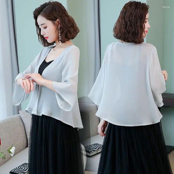 Schals Koreanische Chiffon-Hemd Sommer Dünne Weiche Kurze Strickjacke Frauen Cape Weibliche Sonnenschutz Kleidung Strand Sonnencreme Schal V12