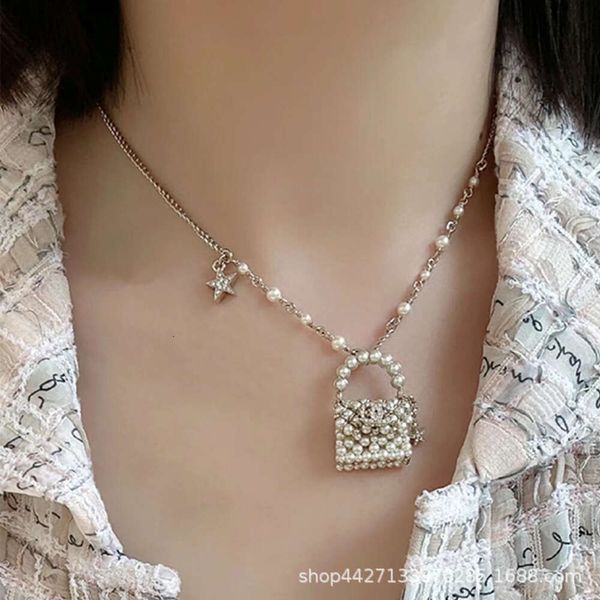 24SS Designer Channel Xiaoxiangfeng 23 Internet Famous Handmade Woven Pearl Bag Necklace Heavy Industry Highend Feeling Temperament Socialite Necklaces and Acce