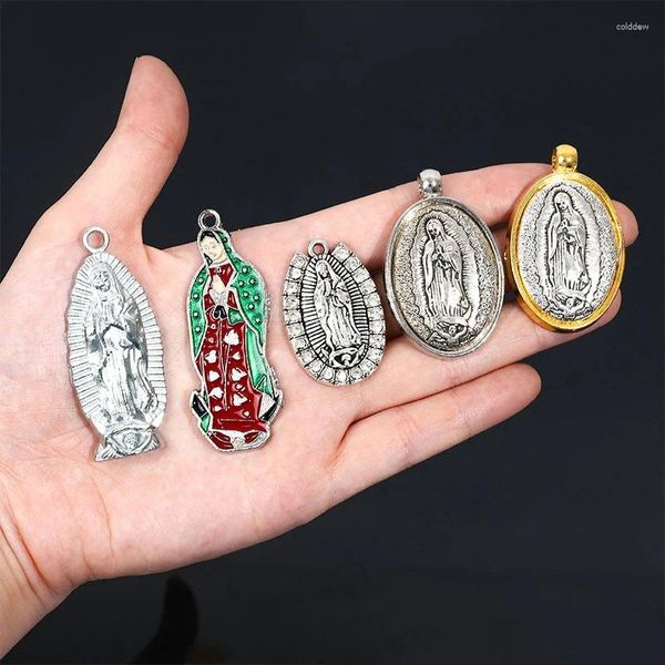 Collane con ciondolo Diyalo 5 pezzi Christian Enamele Nostra Signora di Guadalupe Pendenti Grandi ciondoli antichi della Vergine Maria per la creazione di gioielli fai-da-te
