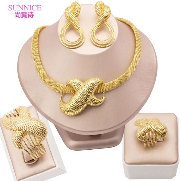 Conjuntos de jóias de casamento Dubai Mulheres em forma de colar clipes brincos anel pulseira pingente conjunto de noiva africano 231201