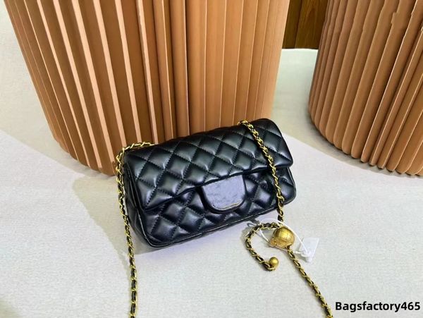 7A Bolsa Tote de Luxo Designer de Moda Feminina Bolsa de Corrente Clássica com Tecido de Pele de Carneiro Corrente de Bola Dourada Ajustável Super Versátil Bolsa Crossbody de Um Ombro