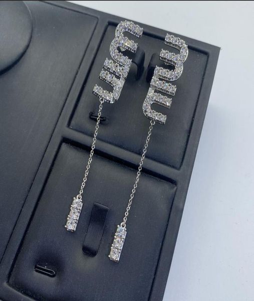 Novos conjuntos de joias de casamento projetados bowknot pérola BRINCO mulheres039s colar strass cheio de diamantes brinco temperamento Engage8759388