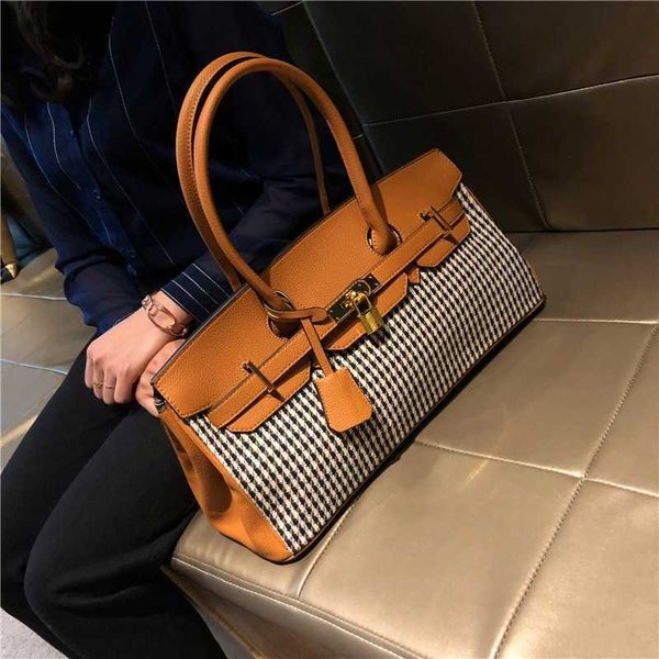 Brikiss Mulheres Totes Hardware Bolsas de Ombro Nova Moda Bolsa 2024 Outono Inverno Elegante Mil Pássaros Grade Portátil Axilas Casual Tem Logotipo Real