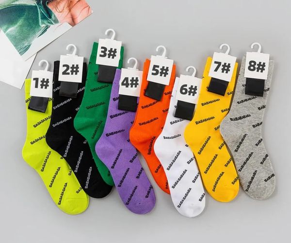 Lüks Erkek Kadın Çorap Tasarımcı Stocking Klasik Mektup BA Rahat Nefes Alabilir Pamuk Çorapları Yüksek Kaliteli Moda Spor Dört Seasons Uzun Çoraplar 5 Çift /Kutu