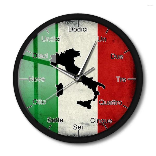 Orologi da parete Orologio intelligente in lingua italiana Bandiera dell'Italia con mappa Decorazioni per la casa patriottiche Design moderno Luce notturna attivata dal suono