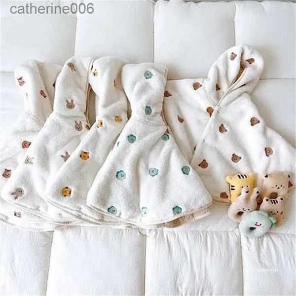 Set di abbigliamento set di cape baby coreano Network per bambini Network coperta Maglo a vento per neonati BACKE PRIMAVERA RAGAZZO RAGAZZO RAGARE MADRE KIDL231202