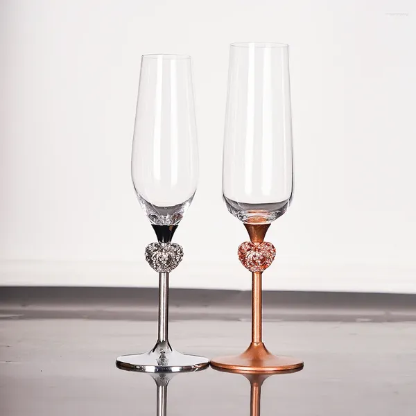 Weingläser 2pcs Hochzeit Champagner Glass Set Herzen Silber Toasten Flöte Becher Party Liebhaber Jubiläum Valentinstag Geschenk