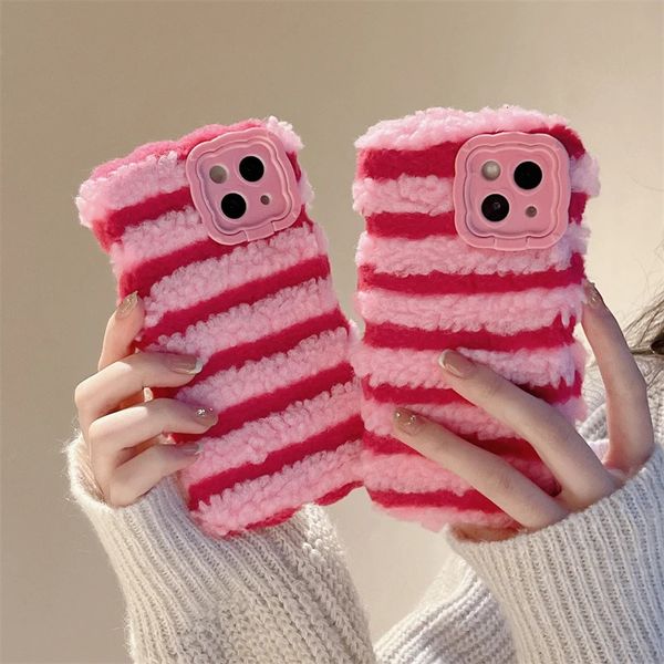 Handyhüllen Korean Cute Fluffy Phone Case Geeignet für iPhone 15 14 13 11 Pro Rose Stripe Fashion Winter Warm Girl Cover Soft Plush Cola 231202