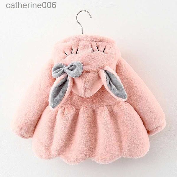 Set di abbigliamento Simpatiche orecchie di coniglio Peluche Giacca da bambino Natale Dolce principessa Ragazze Cappotto Autunno Inverno Caldo Capispalla con cappuccio Vestiti per bambinaL231202