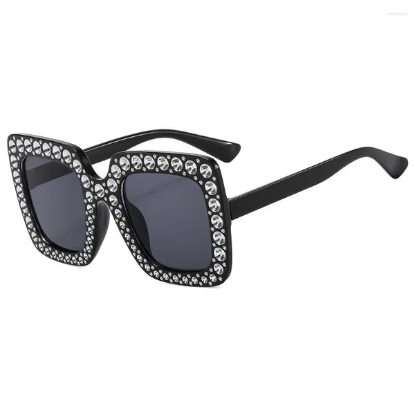 Occhiali da sole Diamond Designer Square for Women Men Frame oversize Ins Trendies Ladies Luxury Sun Glasses Uv400 Eyeg