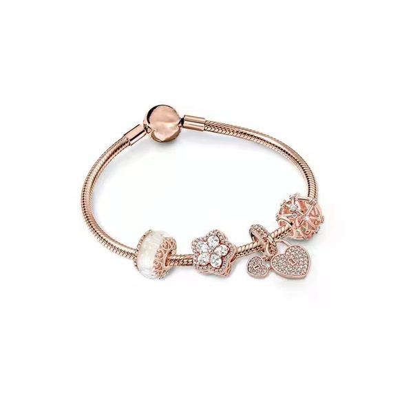 Designer für Damen, hochwertiges, modisches Pan-Armband, hohles Galaxy-Rose-Serie, Geburtstag, Valentinstag, fertiges Armband