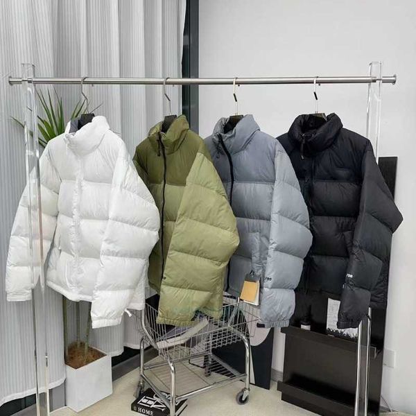 Mulheres Down Parkas High End Inverno Novos Homens e Mulheres North Face 700 Mesmo Estilo Em Pé Pescoço Pato Branco Down Casal Quente Jaqueta Tvkr