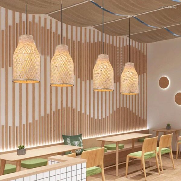 Lâmpadas pendentes Decoração de bambu interior candelabro desenhado à mão é usado no estilo chinês de estudo cozinha e restaurante