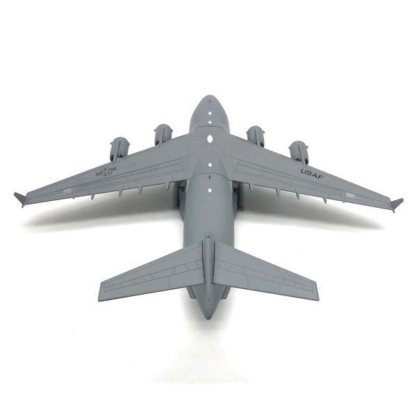 Modelo de aeronave Diecast Alloy Aircraft 1 200 Aviation C-17 Transport Aircraft Model Plane Die Cast Model Kids Toy com expositor Modo de luz 231202