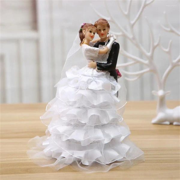 Suprimentos festivos boneca de casal de casamento resistente ao desgaste estatuetas de resina duráveis delicadas