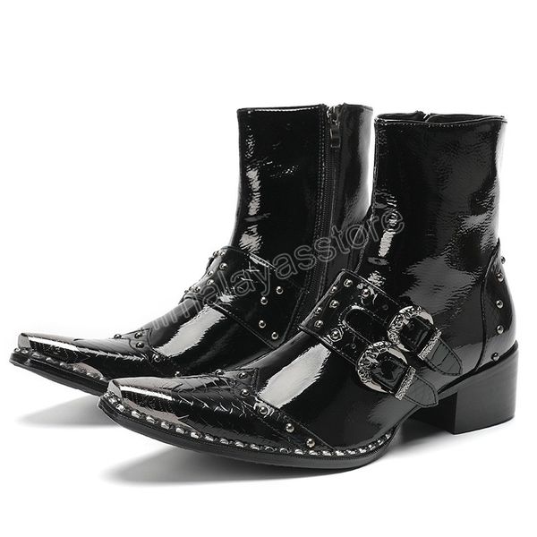 Botas masculinas de couro envernizado preto, salto alto, primavera outono, botas curtas de metal, com fivela, novos sapatos de rebite