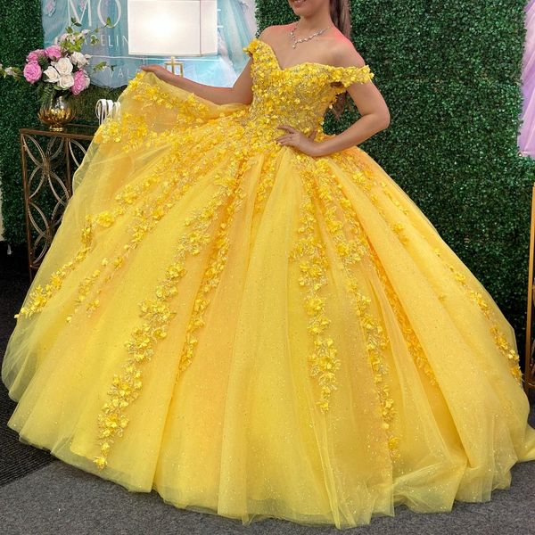 Abito Quinceanera giallo scintillante Abito da ballo con spalle scoperte Abito in pizzo con perline Tull Dolce 16 Abiti da principessa De 15 Anos