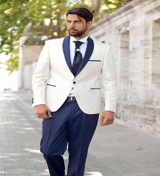 Abiti da uomo Belli avorio da uomo Blazer Smoking da sposa Scialle Risvolto Sposo Moda Abito da lavoro Giacca da pranzo Blu scuro Pantaloni