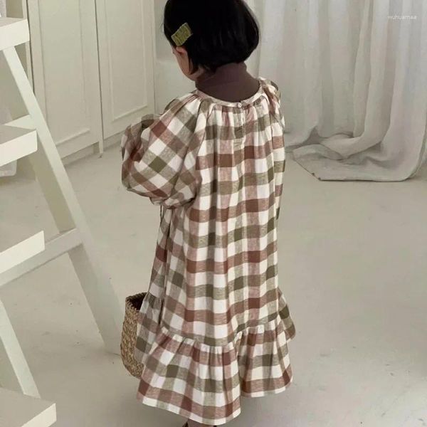 Vestidos de menina crianças vestido 2023 estilo coreano inverno moda meninas xadrez lã doce babados casual