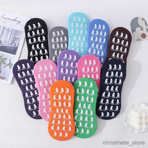 Crianças meias crianças adultos meias antiderrapantes bonitos pés pequenos silicone macio pai-filho trampolim meias de algodão meninos meninas fora meias esportivas r231204