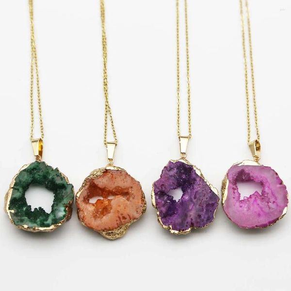 Kolye Kolyeler Doğal Acates Düzensiz Ham Taş Dilim Altyalar Kristal Kaplama Phnom Penh Druzy Geode Charms DIY Mücevher Yapımı 1 PC