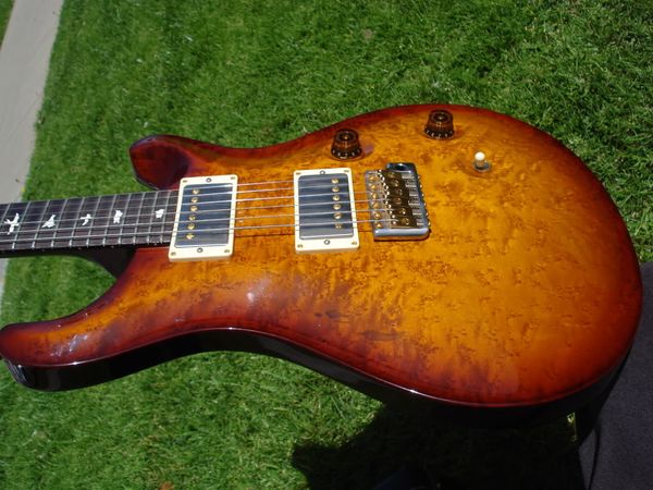 Sıcak satın kaliteli elektro gitar 2009 özel 24 Bodega Bay Birdseye 10 Top Kuşlar Sınırlı Ürün- Müzik Aletleri