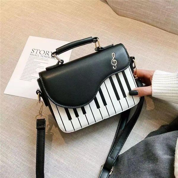 Sacs de soirée Kawaii Piano Noir Blanc Modèle Design Épaule Pour Femmes 2023 Sacs À Main Mode Note Musicale Bandoulière Paquet
