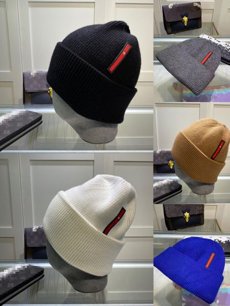 2023 Дизайнер P Письмо осень и зимняя шляпа горячих бобов мужская и женская мода универсальная вязаная шляпа