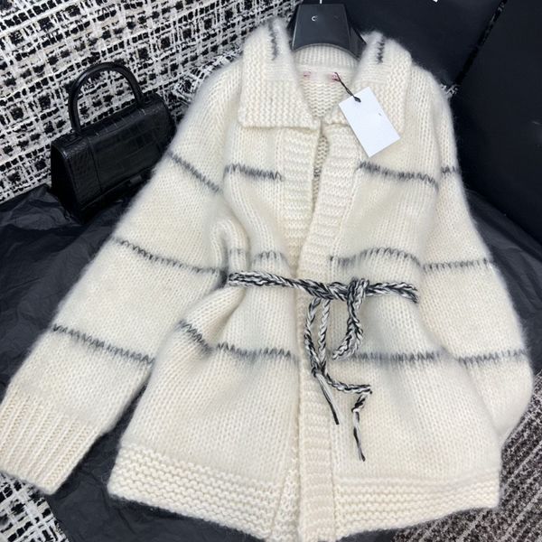 VT Maglioni da donna Linea cardigan Colore a contrasto Sul retro Lettera Ricamata Giacche in cashmere Autunno e inverno