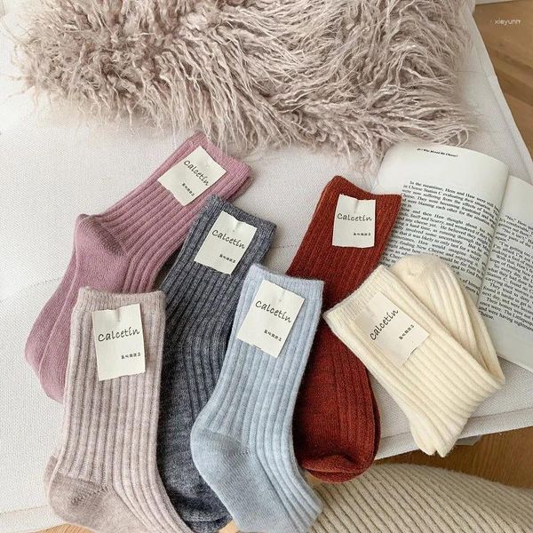 Frauen Socken Winter Kaschmir Wolle Verdicken Warme Solide Mid-tube Homewear Schlafen Mode Casual Vielseitigkeit