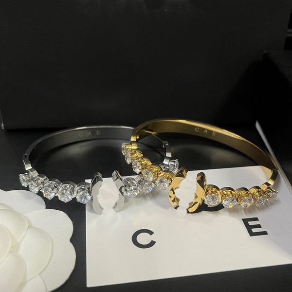 Boutique Diamant vergoldet Hochzeit Geburtstag Geschenke Armreif mit Box Damen Hochwertiger Schmuck Neues Mädchen Armband Großhandel