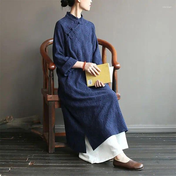 Ethnische Kleidung 2023 Retro-Knopf-Baumwollleinen-Kleid beiläufiges langes chinesisches Qipao-Damen-elegantes anmutiges Cheongsam