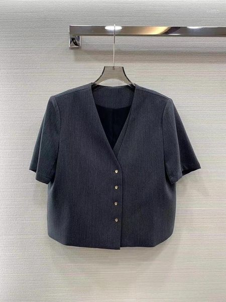 Jaquetas femininas 2023 moda feminina de alta qualidade manga curta com decote em v fivela de ouro temperamento top jaqueta 0829