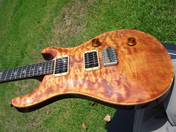 Vendita calda chitarra elettrica di buona qualità 1991 Custom 24 Tortoise Amber Quilt Sweet Switch Ordine personalizzato - Strumenti musicali