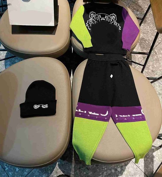 Marka Tasarımcı Erkek Trailtsits Renk Engelleme Tasarım Çocuklar Örme Takım Boyut 100-160 Bebek Kazak Çocuk Pantolon Kış Şapkası NOV25