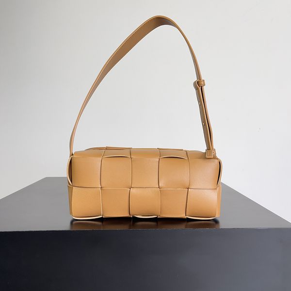 10a bolsa de ombro de designer de alta qualidade, bolsa de mão pequena de pele de cordeiro de 23.5cm com caixa b27v